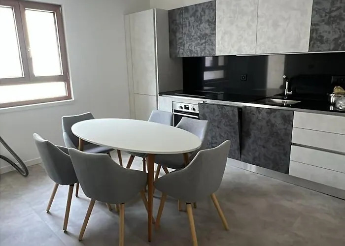 Апартаменти Family-friendly - In The Heart Of Oerlikon - S361 Цюрих