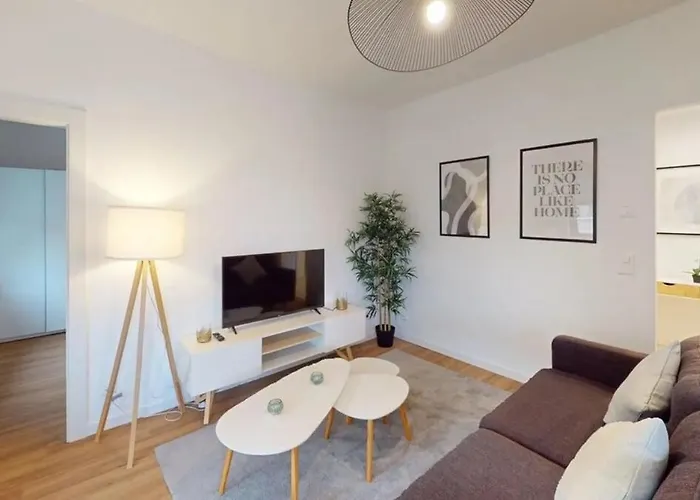 Family-friendly - In The Heart Of Oerlikon - S361 *